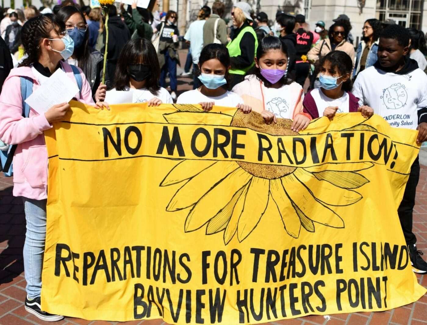 Tenderloin-Community-School-at-Earth-Day-Rally-by-Johnnie-Burrell-042222-1400x1066, Youth-led Earth Day march to City Hall: Protect the people of Bayview and Treasure Island!, Local News & Views News & Views 