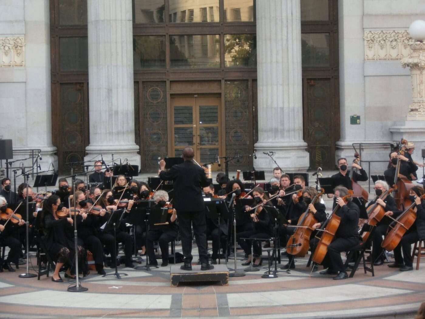 Oakland-Symphony-Orchestra-with-guest-conductor-Maestro-Kedrick-Armstrong-by-Jahahara-0822-1400x1050, Demand merciful, compassionate release for Dr. Mutulu Shakur now! And for all our wrongfully-encaged political leaders!, Abolition Now! News & Views 