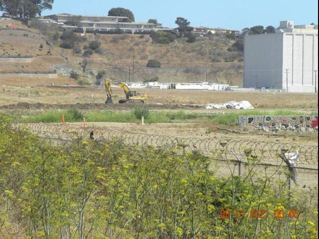 Backhoe-excavations-Quesada-and-Fitch-Shipyard, View from a playground in Hunters Point, Local News & Views News & Views 