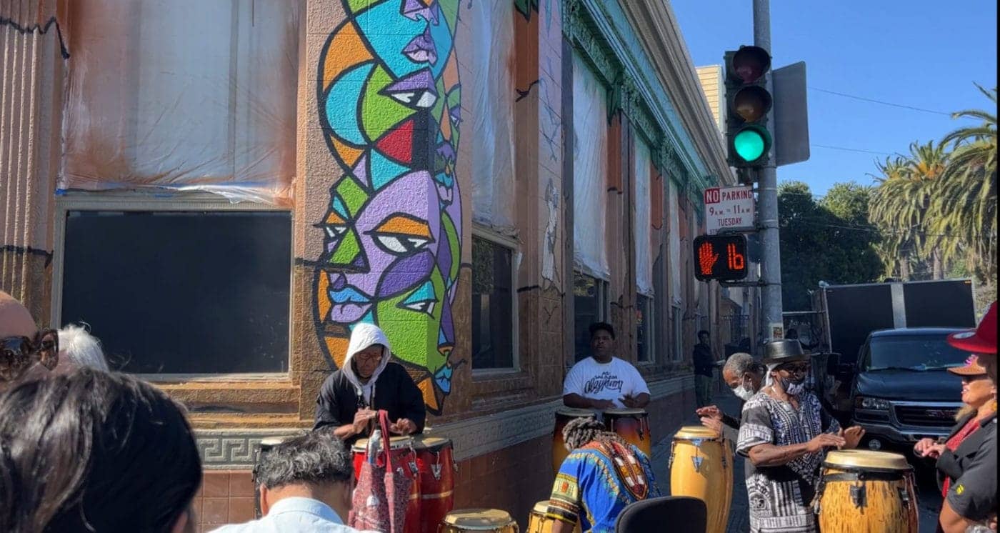 Bayview-SFAAACD-mural-unveiling-drummers-at-Third-and-Quesada-by-Griffin-Jones-102022-1400x746, 3rd Street mural banks on the Black community, Local News & Views News & Views 