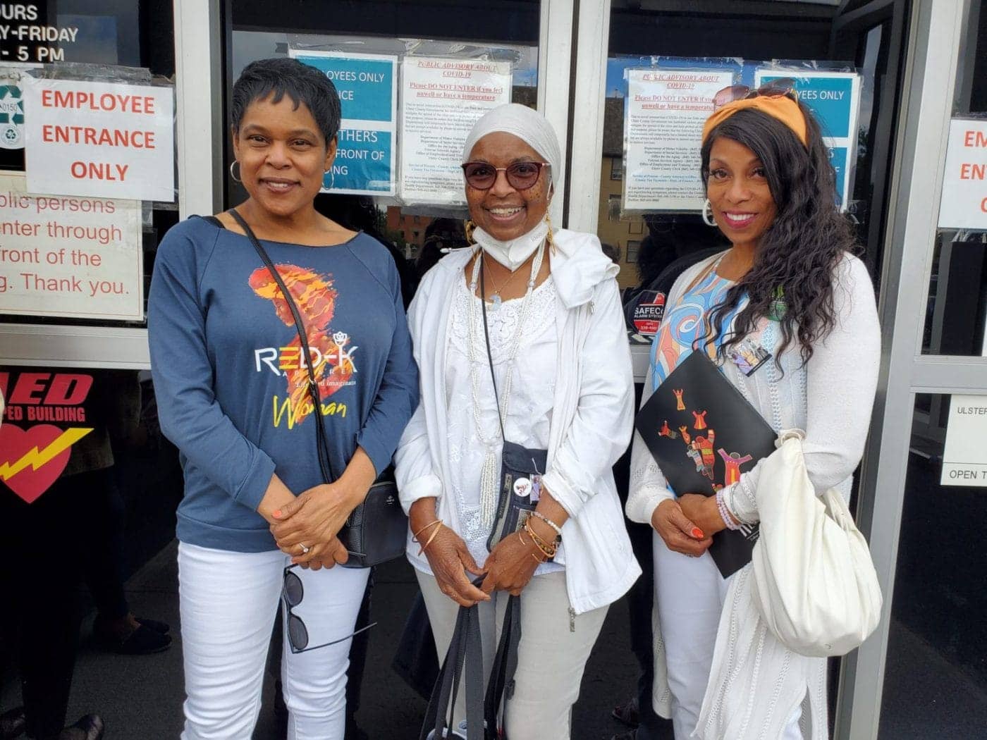 Sojourner-Truths-great-granddaughters-Barbara-and-Kimberly-and-Wanda-Sabir-Ulster-County-061822-1400x1050, <strong>40 days and 39 nights: Wanda Sabir journeys with Sojourner Truth </strong>, Culture Currents News & Views 