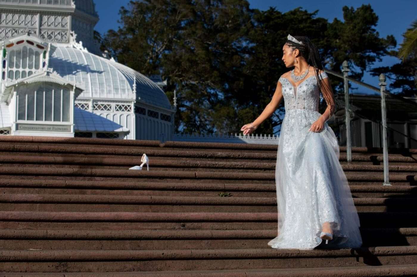 Amyrah-Furaha-as-Cinderella-in-Af-Am-Shakes-Cinderella-1222-by-Joseph-Gimmarco-2-1400x933, Oakland’s Devin Cunningham directs African-American Shakespeare’s ‘Cinderella’ Dec. 4-18 in San Francisco, Culture Currents Local News & Views 