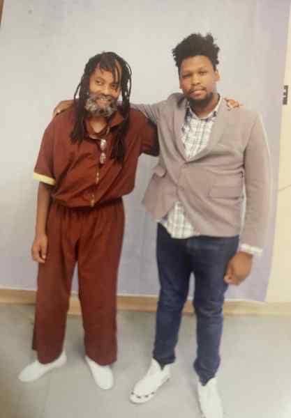 Mumia-Abu-Jamal-and-his-grandson-Jamal-leader-of-LoveNotPhear, <strong>In 60 days a PA judge will determine if political prisoner Mumia gets new trial</strong>, Abolition Now! World News & Views 