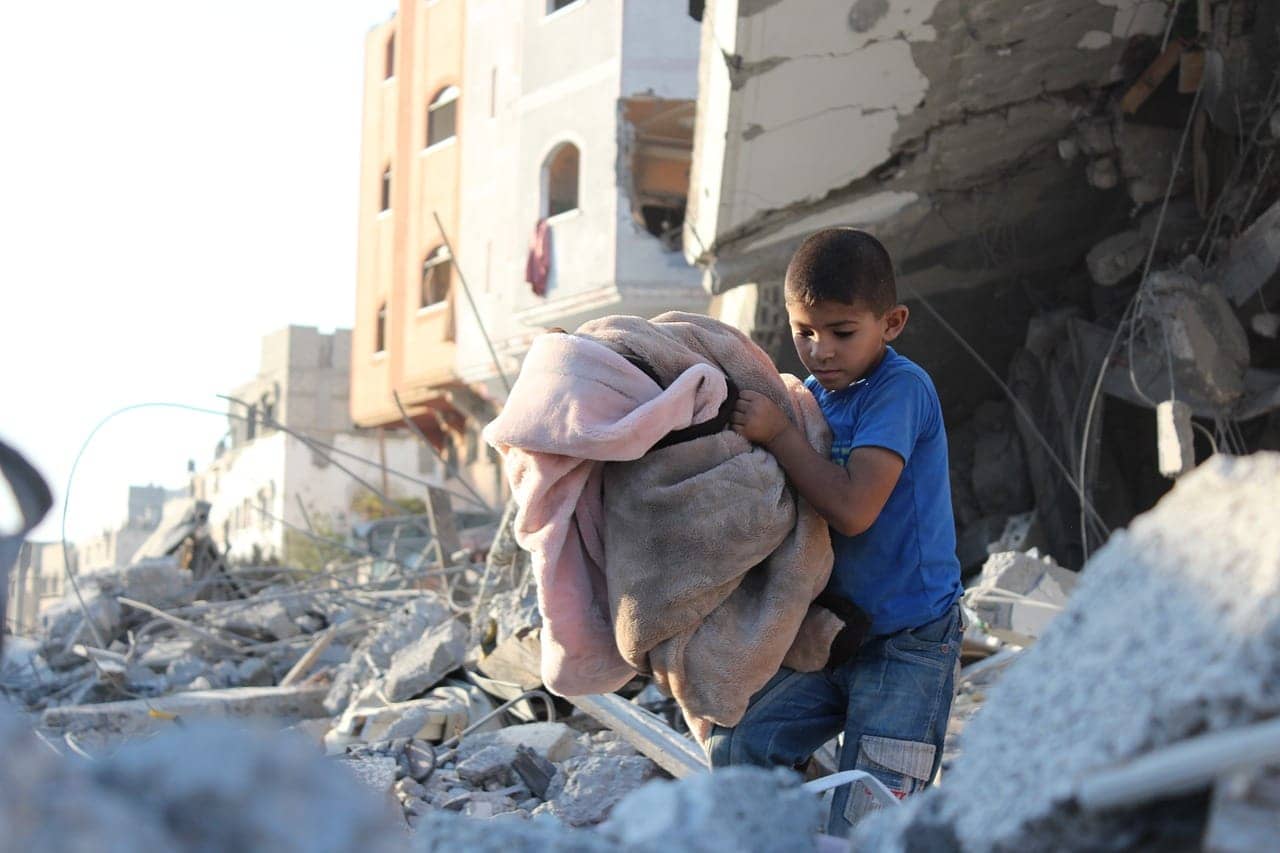 Child-rescues-blankets-from-rubble-Gaza-1123-by-hosnysalah-on-Pixabay, Monday: Oakland City Council to vote on Gaza ceasefire resolution in special session, Featured Local News & Views 