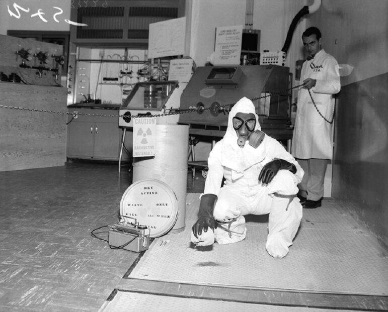 navy-hospital-corpsman-h.n.-stolan-demonstrates-protective-equipment-geiger-counters-nrdl-1955-by-sf-examiner-bancroft-library-uc-berkeley, Exposed: The human radiation experiments at Hunters Point, Featured Local News & Views 