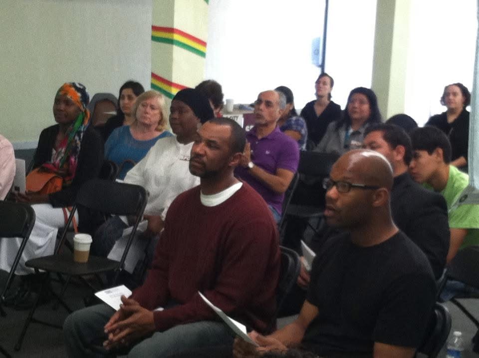 people-involved-in-community-organizing-pico-engage-community-members-at-an-action-on-organizing-during-a-meeting-at-the-masjid, First and third Saturdays, the San Francisco Muslim Community Center offers free produce at AAACC, Local News & Views people-involved-in-community-organizing-pico-engage-community-members-at-an-action-on-organizing-during-a-meeting-at-the-masjid, First and third Saturdays, the San Francisco Muslim Community Center offers free produce at AAACC, Local News & Views