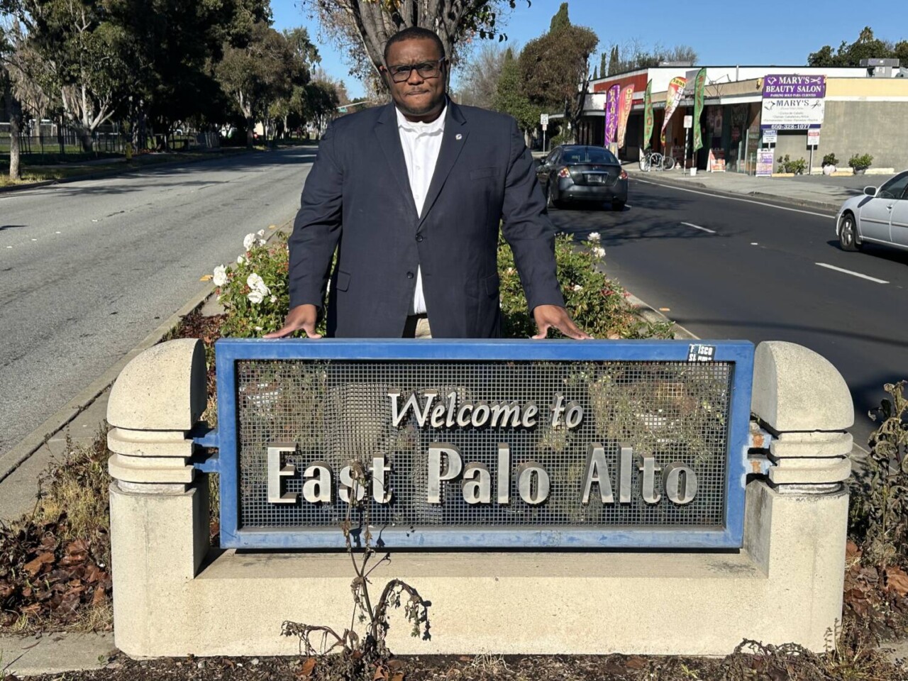 From Murder Capital to Silicon Valley Crossroads: Mayor Webster Lincoln and the remaking of East Palo Alto