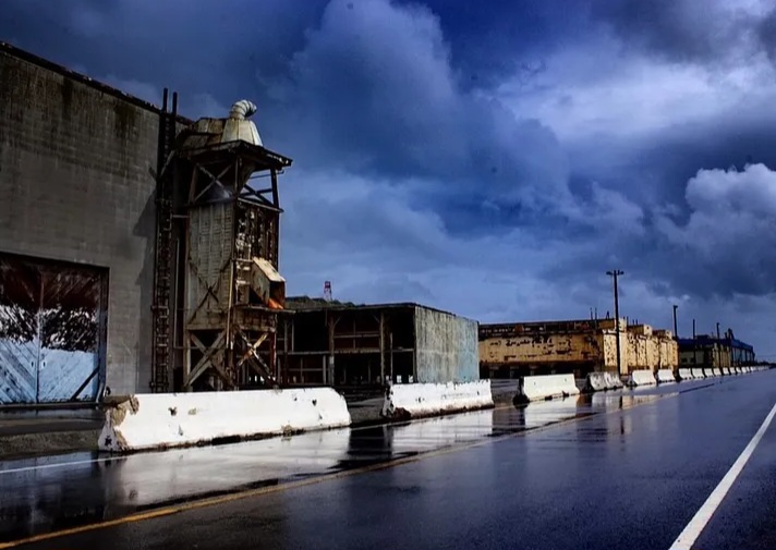 photo-4-warehouses-along-southern-parcel-g-boundary-stored-nuclear-waste, The war at home, Featured Local News & Views 